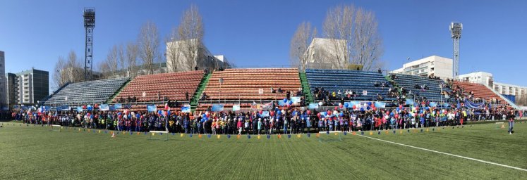 ​В Заволжском районе Ульяновска прошла юбилейная легкоатлетическая эстафета