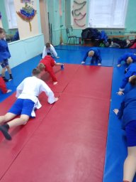 ​Спортивные школы города не прекращали тренировочный процесс во время новогодних каникул